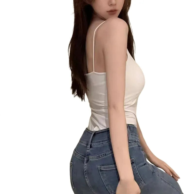 Seamless Spaghetti Strap Tank Top Image 3