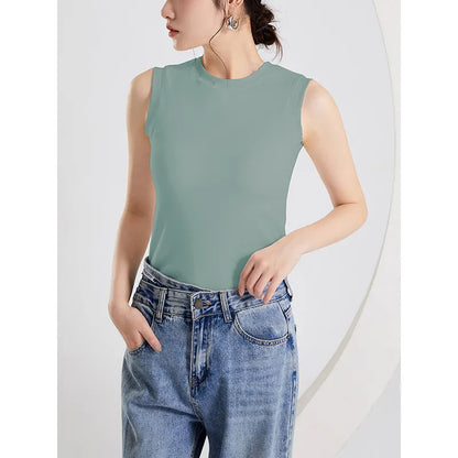 Sleeveless Fitted Tank Top Image 1