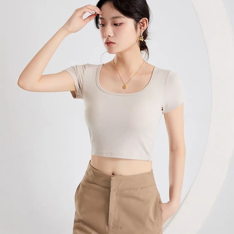 Scoop Neck Cropped T-Shirt Image 11