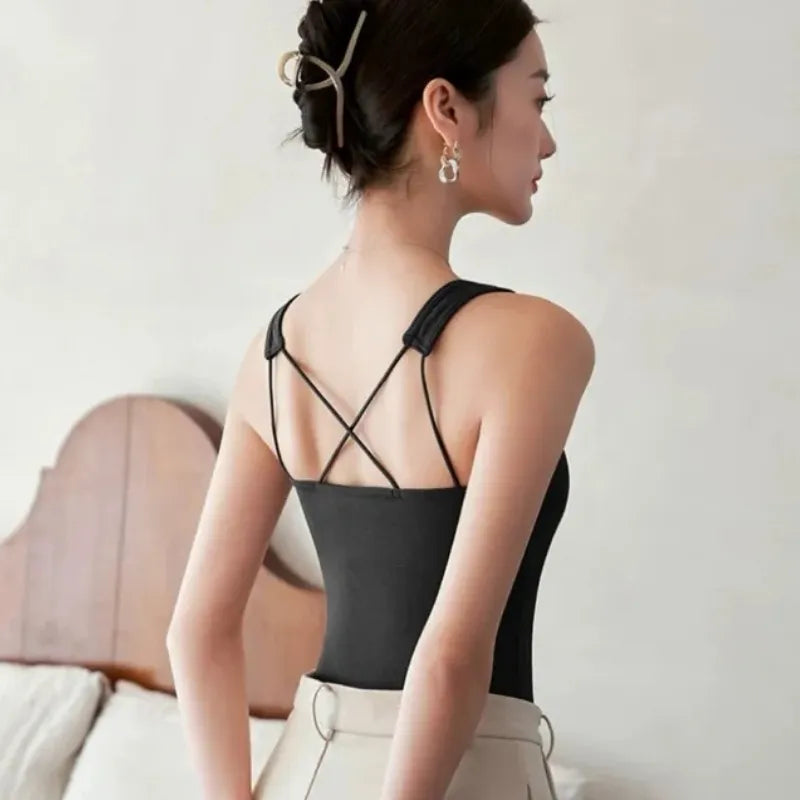 Padded Scoop Neck Sports Bra Image 4