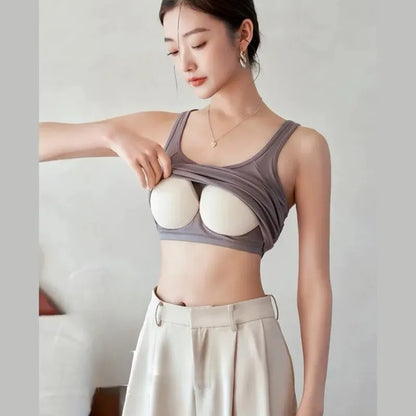 Padded Scoop Neck Sports Bra Image 3