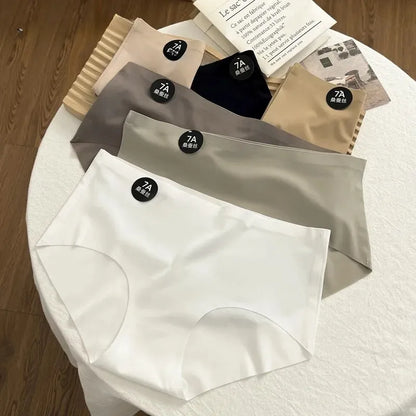 Silky Smooth Seamless Panties Image 4