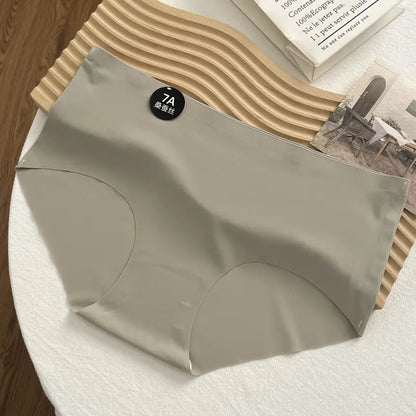 Silky Smooth Seamless Panties Image 5