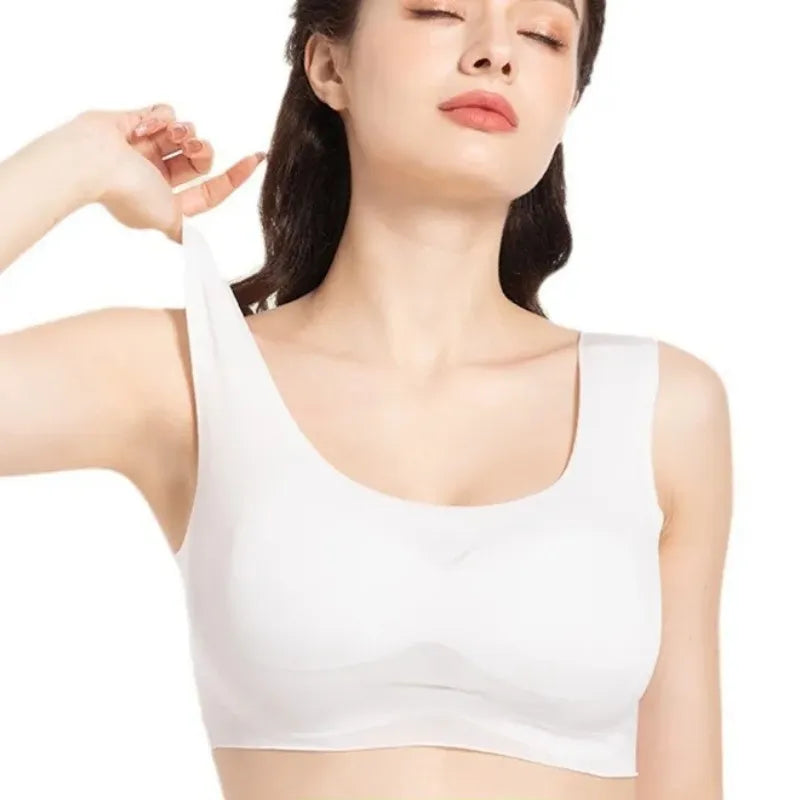 Minimalist Bra Top with Molded Cups Image 2