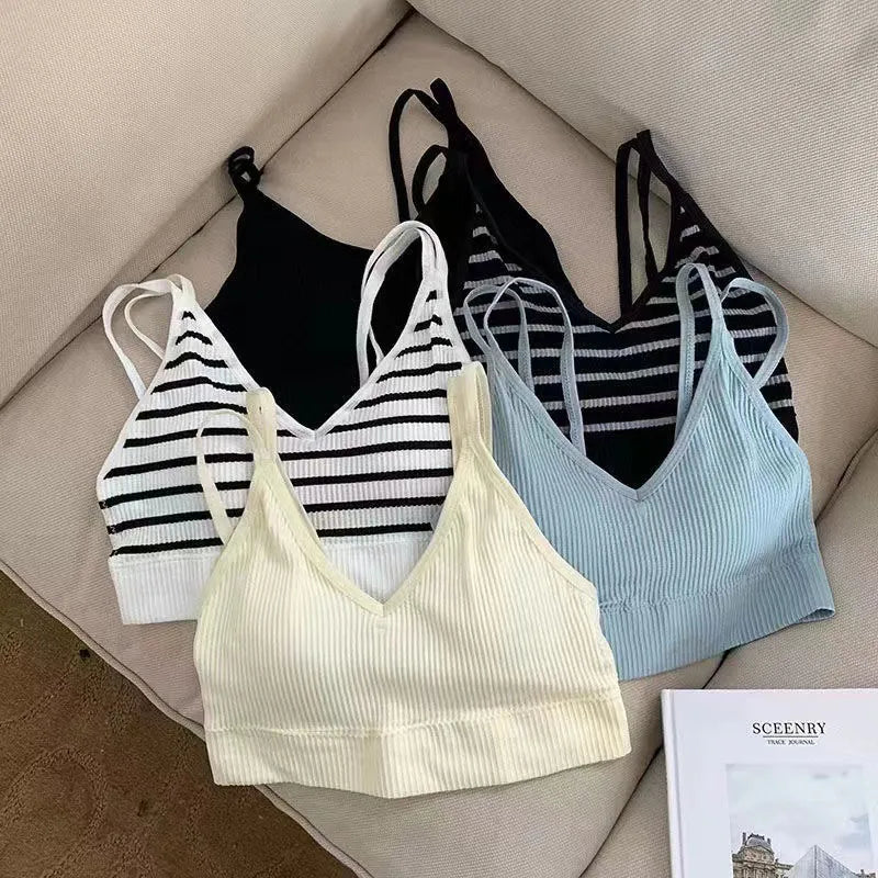 Ribbed V-Neck Bralette Image 10