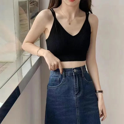 Ribbed V-Neck Bralette Image 6