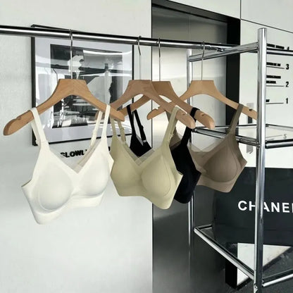 Lace Trim Padded Bra Image 3